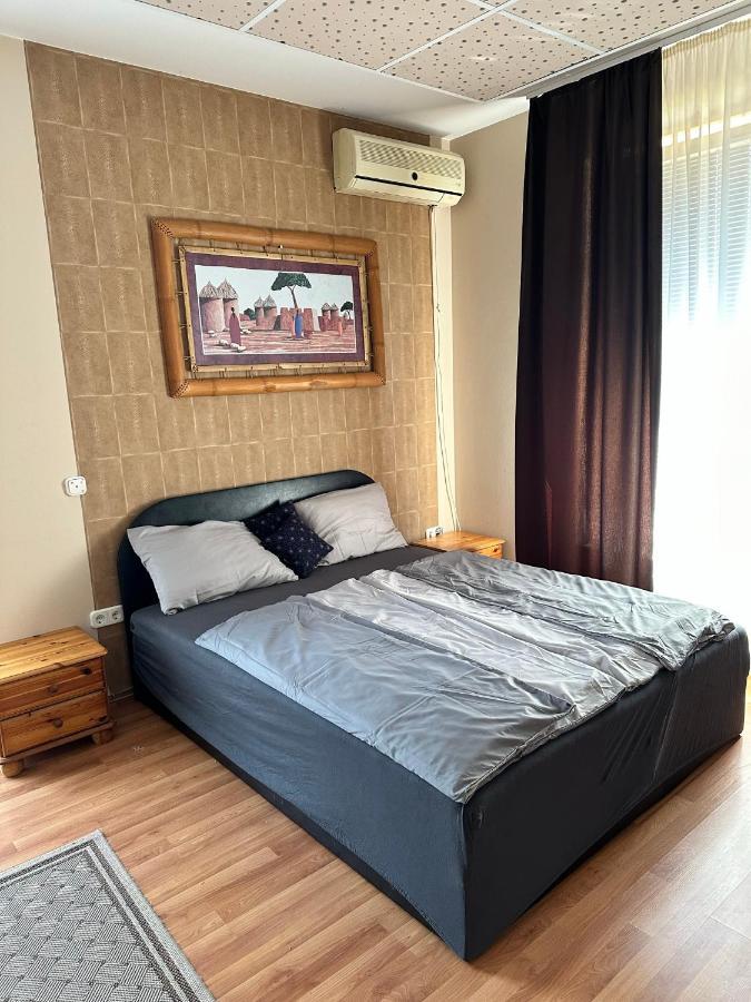 Velvet Motel Хегешалом Екстериор снимка
