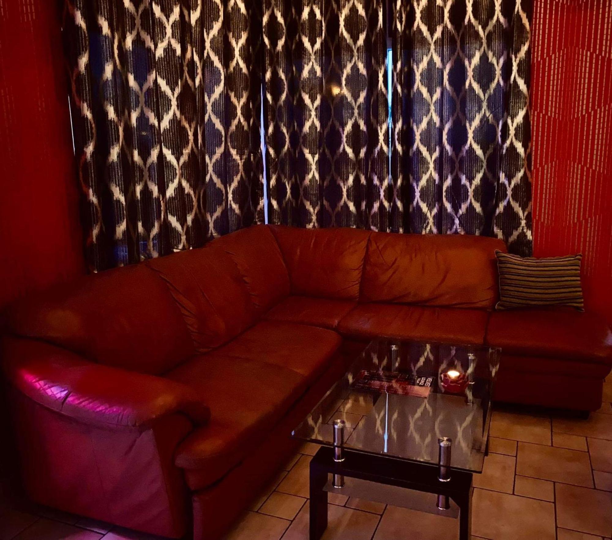Velvet Motel Хегешалом Екстериор снимка